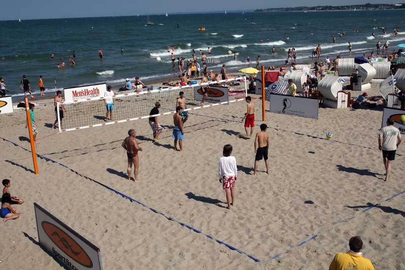 Start für die Sportstrände in Timmendorfer Strand und Niendorf